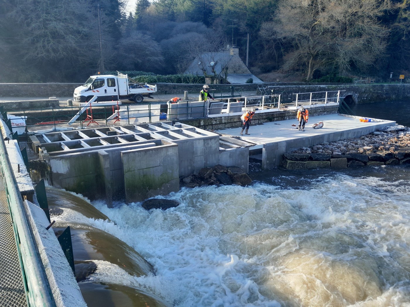 Création de 15 passes à anguilles et d'une passe à poisson sur le Blavet (56)