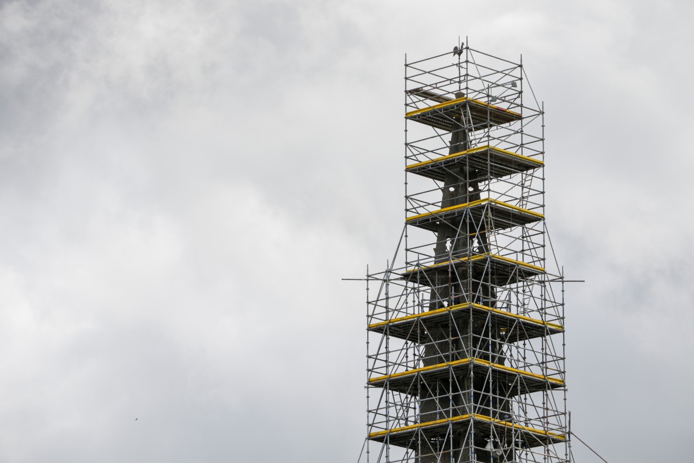 Echafaudages - Clocher de Plougastel (29).