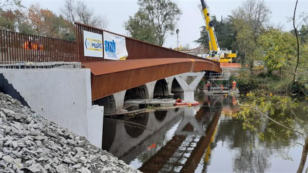 Création d'une passerelle piétonne et cyclable reliant Gétigné à Cugand.